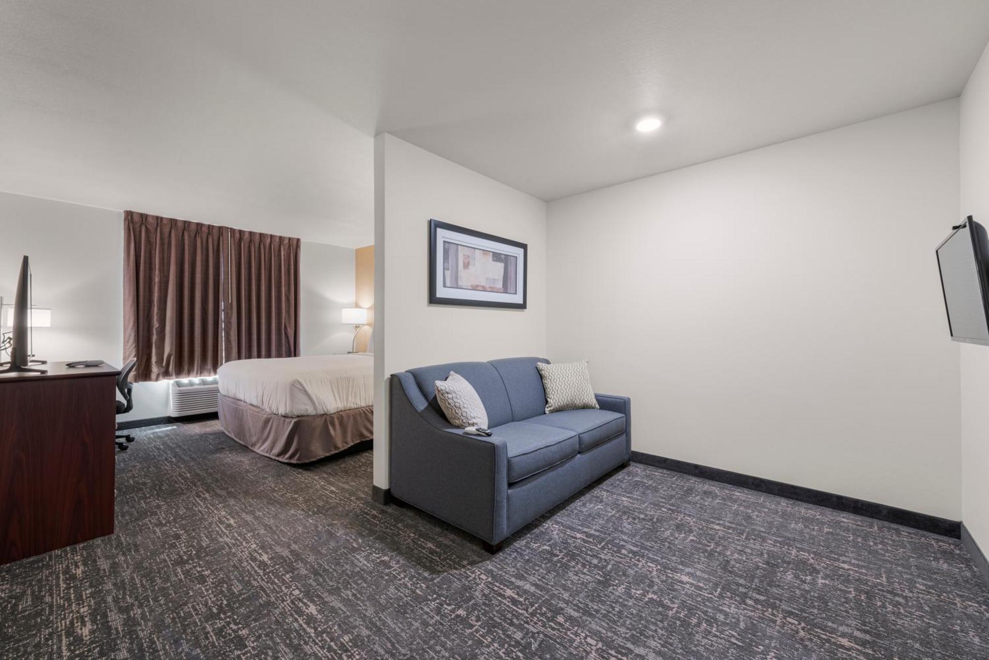 Cobblestone Hotel & Suites - Bellefontaine Esterno foto
